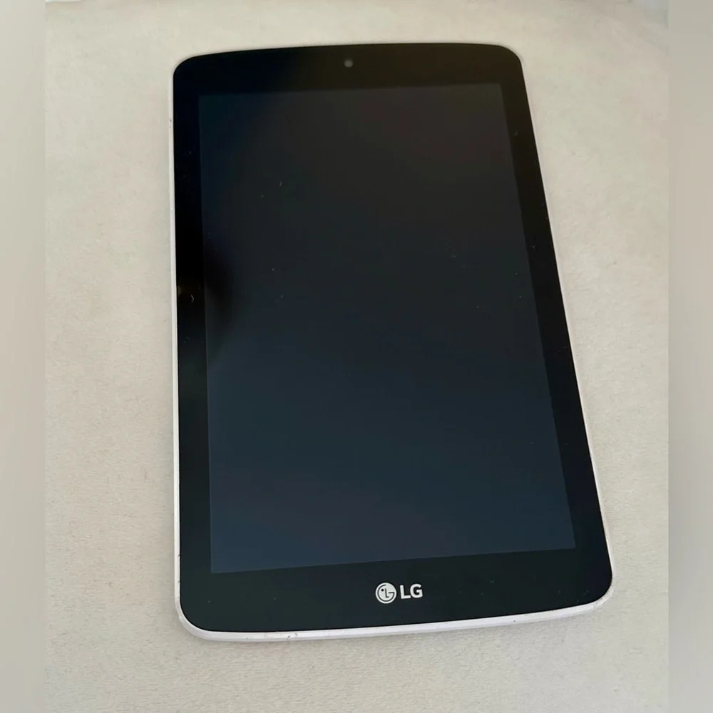 LG pad f7